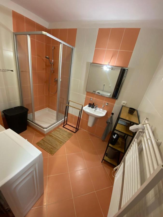 Vila Helena - Apartman Helena 16 Ruzomberok Esterno foto
