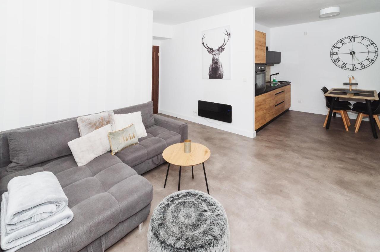 Vila Helena - Apartman Helena 16 Ruzomberok Esterno foto